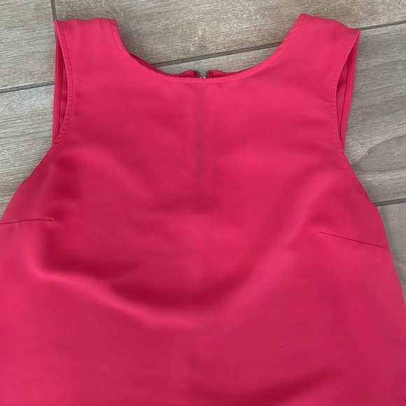 Forever 21 contemporary pink tank top - Picture 2 of 4